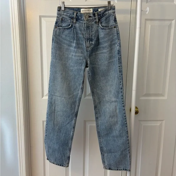 Aritzia Denim Forum The Anita Super High Loose Blue Jeans Size 24 Pleated Cotton - Picture 10 of 13